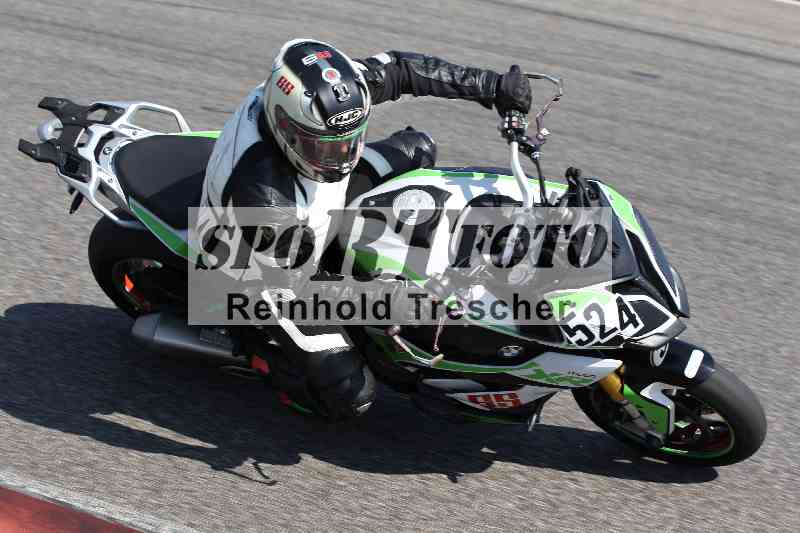 /44 09.08.2025 Plüss Moto Sport ADR/Freies Fahren/524
